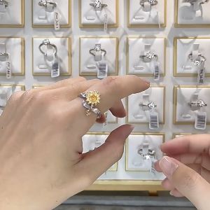 Nhẫn nữ Hoa hướng dương xoay được vòng tròn giảm căng thẳng N109 - Phụ kiện thời trang việt