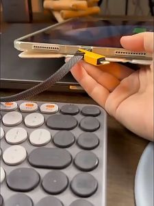 Kabel Data Fast Charging 4 IN 1 USB Type A & Tipe C iOS Multiple Charging 27 W+65W Metal Fast Data Cable