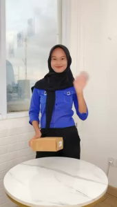 id-11110105-6ke16-m3qasxi324v176.16000031734088065.mp4