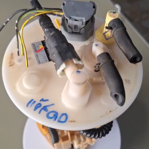 ปั๊มติ๊กในถัง ยกชุดพร้อมโคลง แถมปลั๊ก HONDA JAZZ GD ปี 03-06 CITY ปี 03-06 มือสองจากญี่ปุ่น สินค้ามีรับประกัน