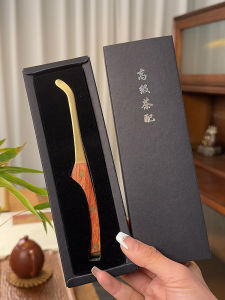 ชุดเครื่องมือตักชาดั้งเดิมทำจากทองแดงบริสุทธิ์พร้อมกล่องของขวัญ อุปกรณ์การตักชาแบบไฮเอนด์ ก้านไม้ดอกเมฆไม้