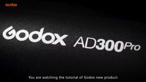 Godox AD300Pro Outdoor Flash แฟลชพกพากลางแจ้ง พร้อมแบตเตอรี่ 14.4V / 2600mAh รองรับ X1 X2 XPRO