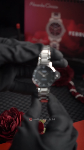 Jam Tangan Wanita Casio LTP-VT04D-1A Analog Black Dial Silver Stainless Steel Band