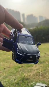 136 LX570 Alloy Diecasts Toy Car Models G800 Metal Off-road Vehicles 4 Doors Opened With Pull Back Collectable Toys For Kids