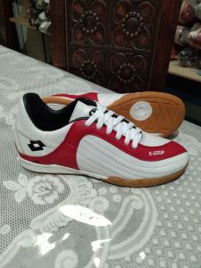 sepatu putsal pth dws sol karet kulit sapi