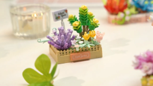 Year End Sales | KOCO Preserved Fresh Flower Lavender 232pcs (KC02089) Micro Mini Building Brick Set | Blessings Of Succule