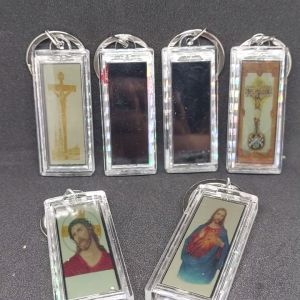 GANTUNGAN KUNCI AKRILIK TUHAN YESUS NYALA TANPA BATERAI