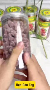 KẸO DÂU TÂY TÂN LỘC PHÁT BỊCH 100G