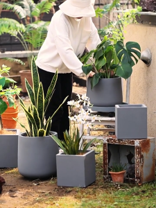 Minimalist Cement Planter Pot – Black / White / Concrete Grey  Indoor Outdoor Plant Flower Pot Decor
