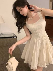 French Elegant Dopaamine Sweet Style Sleeveless Strap Dress Womens New 2025 Beach Vacation Beautiful Skirt High Waist A-Line Dress