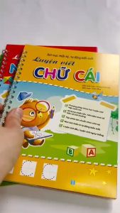 Bộ 3 Cuốn Luyện Viết Thần Kỳ - Tự Bay Mực( Tặng kèm bút và ruột bút thay thếcá định vị)