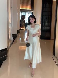 MIUCO | Đầm Nơ Dây Tay Bồng Đính Kính Ren Hoa Ép Eo