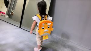 กระเป๋าเด็ก กระเป๋านักเรียน กระเป๋าสะพายหลัง กระเป๋าไดโนเสาร์ กระเป๋าก็อตซิล่า 5 สีให้เลือก