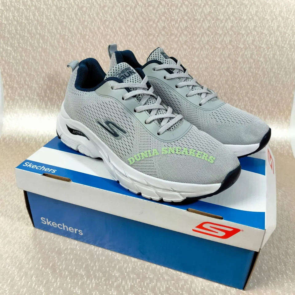 Carousell Air Max Blue SEPATU SKECHERS ARCH FIT RUNNER SEPATU PRIA