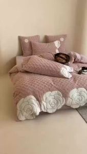 (LUXURY) SET 5 MÓN VỎ CHĂN GA GỐI NỈ NHUNG SAN HÔ THÊU HOA HỒNG CAO CẤP NHẬP KHẨU