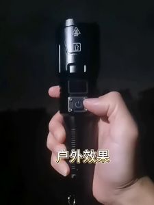 SENTER LED SD-302 SENTER LASER - ZOOM - SUPER TERANG - INDIKATOR DIGITAL - BISA JADI POWERBANK - TYPE-C - JARAK JAUH