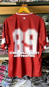 (Bisa COD) Jersey Outfit Style Boxy fit Cute Graphic 89 / Oversize Sleeve Jersey / Jersey Vintage Korean Style / Streetwear Oversize / Burgundy / Music / Musik