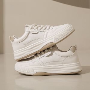 รองเท้าผ้าใบสีขาวพื้นหนาสำหรับผู้หญิง ฤดูใบไม้ร่วง 2024 รองเท้าบอร์ดลำลองระบายอากาศได้ดี สวมใส่สบาย รองเท้าลำลองสำหรับนักเรียน