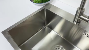 Chậu Rửa Bát nox 304 Có Vòi Rút Thác Nước 1 ngăn lớn có lớp chống ồn bộ xả chống hôi tuyệt đối Giá cả phải chăng