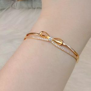 La Vienne - Quin - Gelang Titanium Wanita Anti Karat - Perhiasan Bangle Perempuan Mewah dan Elegan