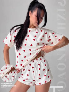 Bộ Áo Thun Cổ Tròn in Hình Và Quần Ngắn Love Print Bộ Đồ Hai Mảnh Thoải Mái Thoáng Khí Cho Nữ Mùa Hè 2025