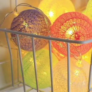 10/20LEDs Cotton Balls String Lights Battery Wedding Party Garland Fairy Lights Christmas Decorations for Home Bedroom Camping