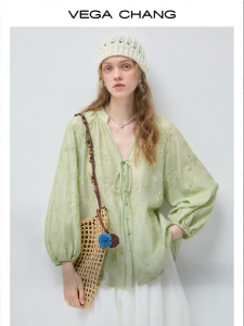 VEGA CHANG | Áo Blouse Dáng Dễ Thương Tay Lồng Thông Gió