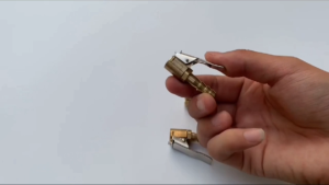 หัวเติมลมยาง หัวเติมลมแบบกด หัวเติมลม หางปลาไหล ทองเหลือง พร้อม ข้อต่อสายลม หรือ ข้อต่อสวมเร็ว 6mm. 8mm.