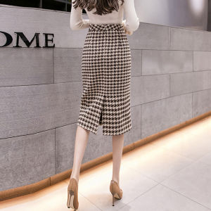 Woolen Houndstooth Back Slit Sheath A- line Skirt Womens Mid Length Long Length Black High Waist Slim Looking Autumn and Winter Skirt