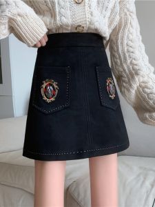 High Waist plus Size Deer Skin Velvet A-Line Mini Skirt Black Versatile Short Skirt Slimming Autumn Winter Womens Fashion