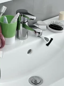 Giá Treo Bàn Chải Đánh Răng 2 Cốc 3 cốc 4 Cốc Kệ Đánh Răng ECOCO Cao Cấp Không Cần Khoan Tường
