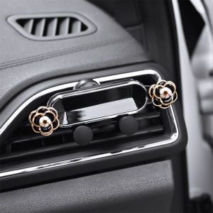 New Cute Creative Car Phone Holder Female Car Gravity Support Air Outlet Mobile Phone Holder Navigation Buckle Female