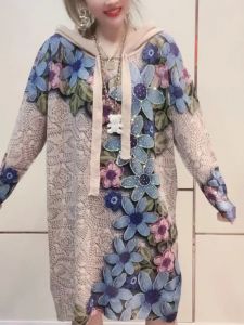 Internet Hot 2023 Autumn Rhinestone Blue Flower Pullover Mid Length Long Length Loose Long Sleeves Knitting Hooded Dress Women