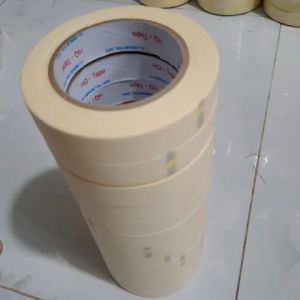 Băng keo giấy màu trắng rộng 2.4cm dài 50 mét lõi giấy 3mm 1 cây 12 cuộn giá tại xưởng