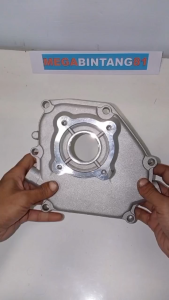 Crank case cover GX160 left crankcase mesin engine GX160 side tutup body block samping krengkes Suku Cadang Mesin Gx160 - Lazada