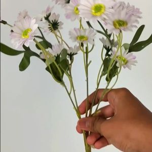Bunga daisy / Desi monstera cabang 7 - Bunga plastik palsu - bunga Mawar Krisan Aster  artificial dekorasi termurah - import dekor pelaminan