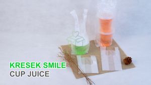 [1 PACK] Plastik Cup Jus SMILE Kantong Kresek Bening Kantong Plastik Minuman 1 Cup 2 Cup