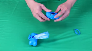 Pet Outdoor Waste Pick Poop Bag Garbage Bag Storage Case For Dog and Cat Walking Dog Pet Pick Up Poop Bag Pets Waste Garbage Bags Carrier