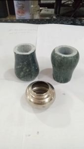 Bandul Batu Hijau Bintik 1: Ukuran 1 Inci & Desain Unik