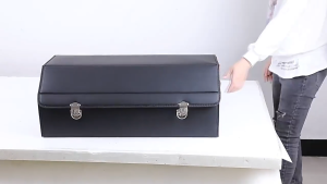 Thùng đựng đồ đa năng cốp sau ô tô bọc da cao cấp  có nắp gấp gọn gàng  chứa được nhiều đồ