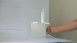 hộp nhựa đựng thực phẩm nắp mở đứng dung tích 3L2 quai cầm. 23x147cm cao 152cm. Locknlock HTE538
