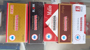 KERTAS PAPIR PREMIUM MAHKOTA MANIS ISI 250 LEMBAR