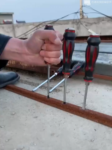 TopTools Obeng Tahan Banting 7 in 1 - Set Lengkap untuk Segala Kebutuhan Perbaikan!