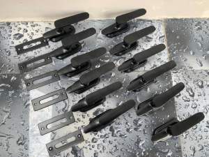 Rambuncis Panolet Jendela Besar Paket 12pcs Bahan Alumunium Hitam Powder Coating