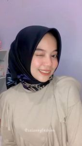 [BEST PRODUK] Jilbab Segi 4 Motif Kekinian Voal Lasercut