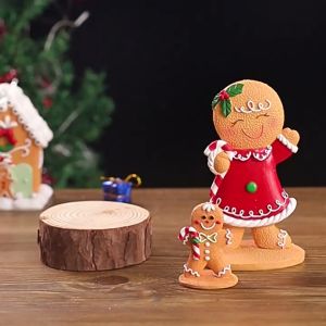 Christmas Cartoon Gingerbread Ornaments Christmas Window Decoration Resin Ornaments Childrens Holiday Gifts Resin Crafts