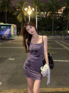 ชุดเดรสยาวแขนกุดลายดอกไม้สไตล์ฝรั่งเศส ทรงเข้ารูป ช่วงไหล่ กระโปรงทรงเอ ผ้าฝ้ายผสมโพลีเอสเตอร์ ฤดูร้อน 2024