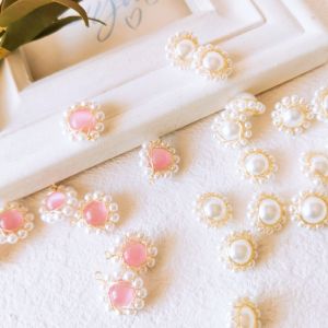 จี้มุกสีชมพูสไตล์เกาหลี DIY ทำมือ ต่างหูดอกไม้หวาน เครื่องประดับแฟชั่นฤดูใบไม้ผลิ 2024 อุปกรณ์ตกแต่งเครื่องประดับใหม่