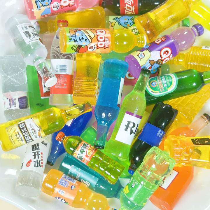 [Ngẫu Nhiên] set 10 charm trang trí hình chai nước dùng gắn điện thoại ...