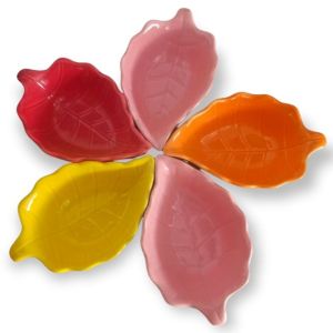 NORDIC STYLE CERAMIC SMALL LEAF DRY FRUIT BOWL